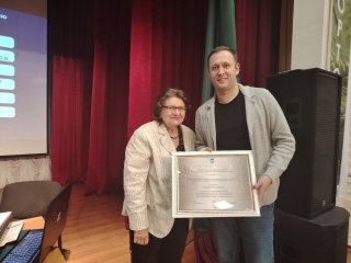 E_NXmdQWYY4Vf41Yu2EM3QWhmPk-BHuGSQv03cuGr4Ouhav0itqo-0aZ2PzJbV9RQEw0hleIZG4E4bG7J3yQCYWU